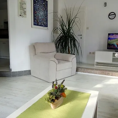 بيت ضيافة Apartment&room 3*