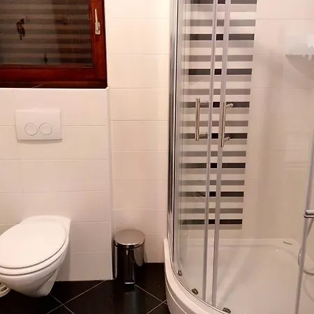 Apartment&room ماتولي