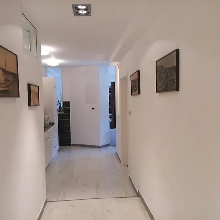 Apartment&room Vendégház 3*
